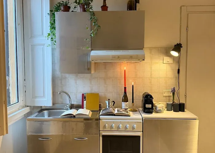 Bollicina In The Hart Of Navigli - Private Garage Milan