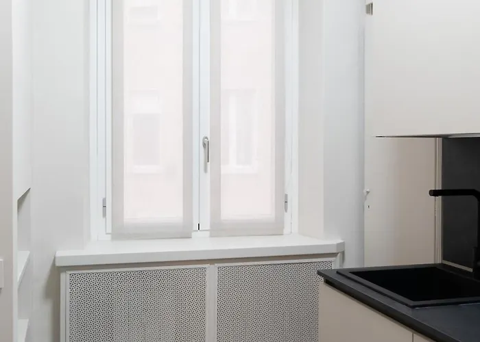 Elegance, Comfort And Charm In Moscova Milão