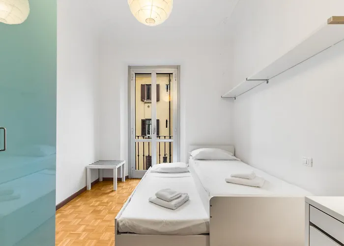 Fara - Centro - 8 Posti - Wifi מילאנו