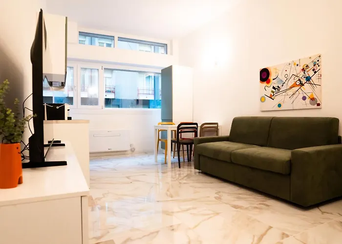 Oxart - Design A Due Passi Da Loreto * Mediolan