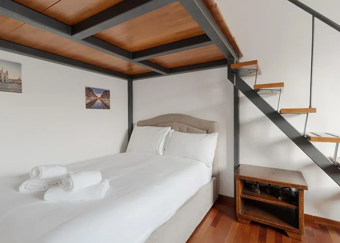 Guesthost - Navigli Comfy * Milano