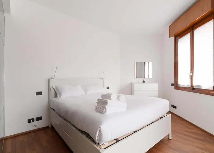 Appartement Guesthost - Cozy In Citta Studi *