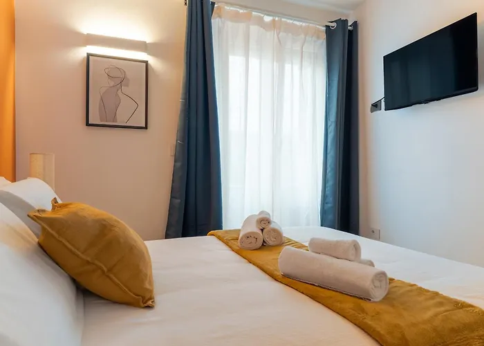 Charming Brera - Two Bathrooms Lejlighed Milano