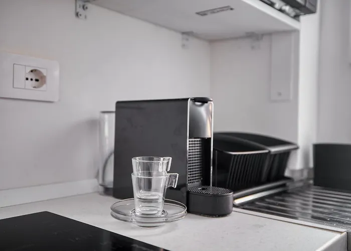 Domusmi Via Fiuggi * Milão