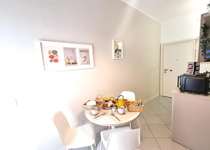 Gin Gin House By World Apartmán