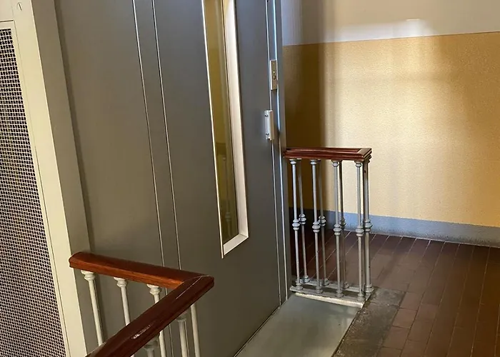 דירה Comfortable And Convenient In Downtown