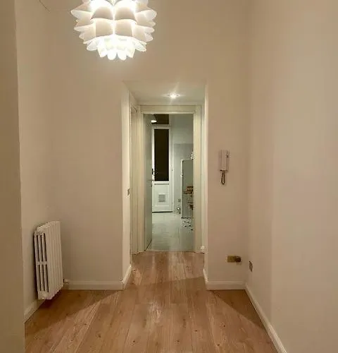 Bilocale Nel Cuore Di Isola Appartement Milan
