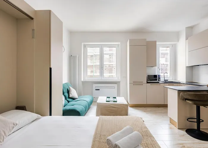 Urban - Rovereto M1 ミラノ