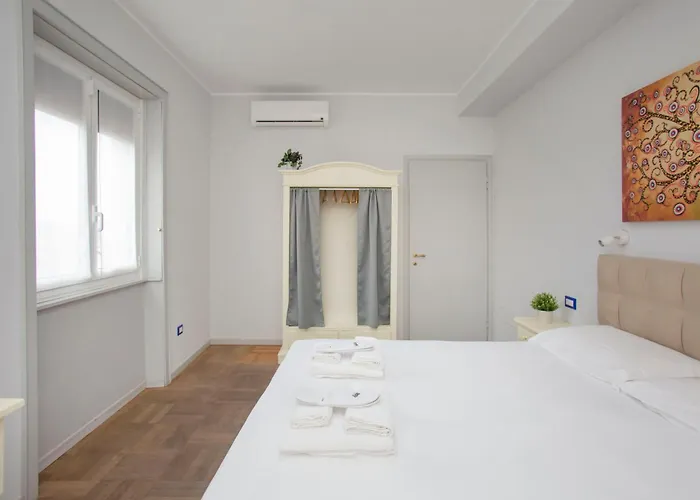 Rg Design - View - Porta Venezia Lägenhet *