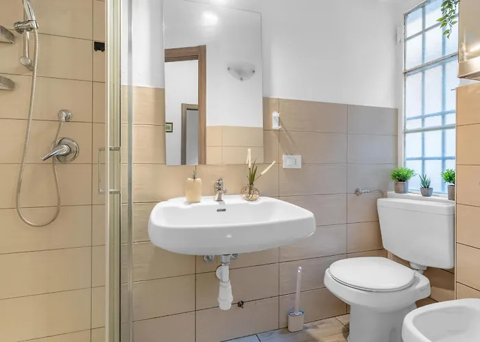 شقة -duomo- Navigli-modica House