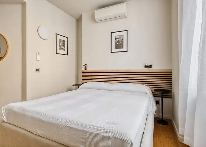 Daire Hostmate - - Solari *