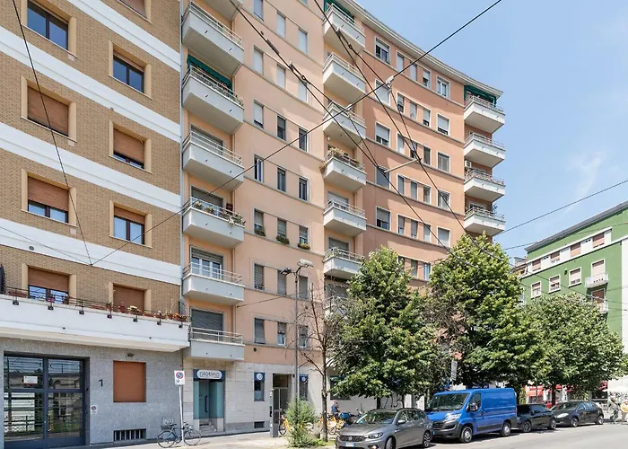 Guesthost - Mm2 Lambrate Bright Milão