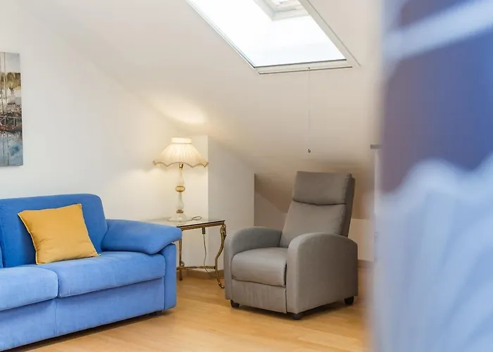 Romantic Navigli Attic Free Garage 255 X 520 Cm 아파트