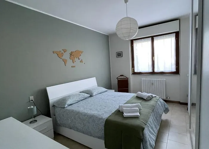 Duo Living, Spacious Comfortable 5 Minutes From Lancetti *