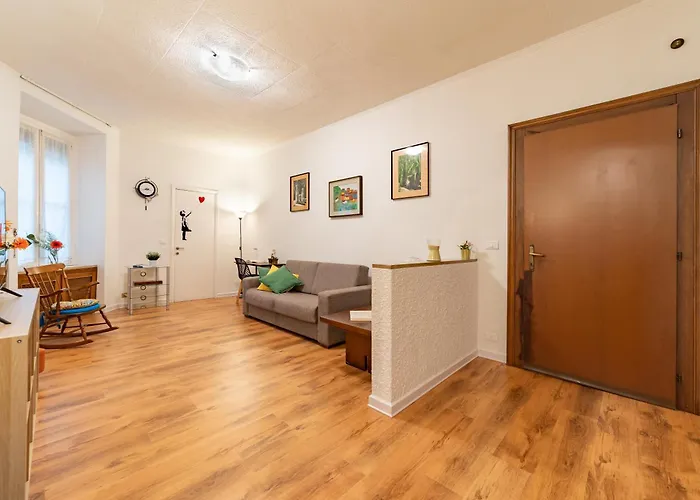 Apartament Comfort Steps From The Duomo - Metro Right Outside *
