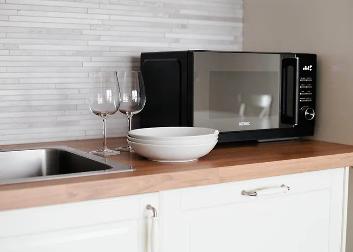 Just Urban - Bright 2br With Terrace 10 Min M4 To Duomo Апартаменты Милан