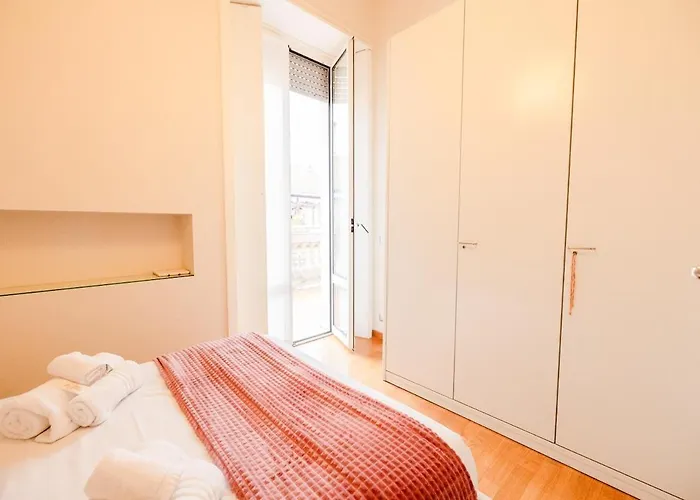 Appartement Elegant 3br 15 Min Walk To The Duomo, 2 Min To Sempione *