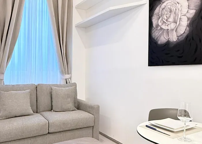 Apartment San Barnaba Boutique Suites - Duomo & Policlinico *