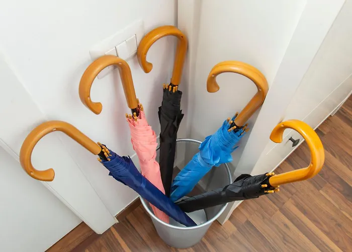 Corvetto Modern - Steps From M3 Corvetto アパート ミラノ