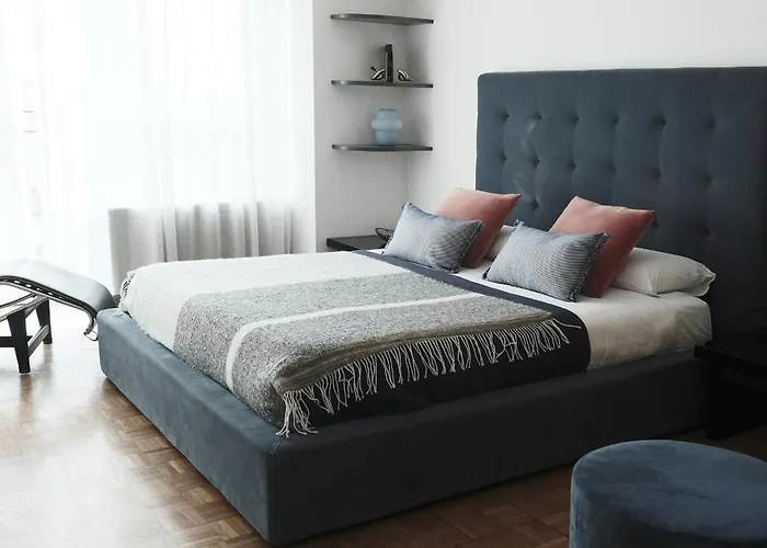 Comecasa 2 Bedrooms In Santa Sofia アパート ミラノ