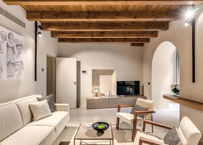 Seety Porta Romana Statue Appartement *