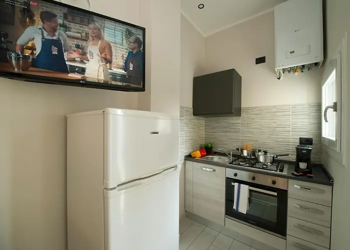 Apartman Monolocale X 2 Con Balcone E Cucina - Famagosta
