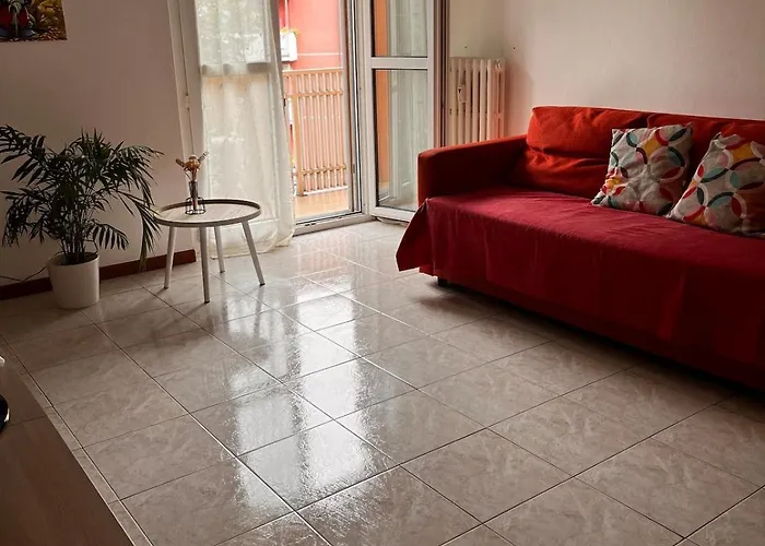 Casacarmela 7Min Linate 4Min Unipol Arena-Near Station & Fast Wifi-Tram Diretto Per Il Duomo *