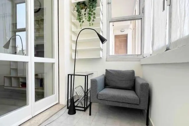 Mascagni Flat Διαμέρισμα *