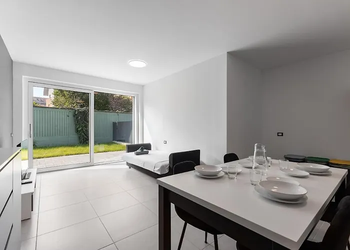 San Siro 700 M - 20 Min - Apt2 아파트 *