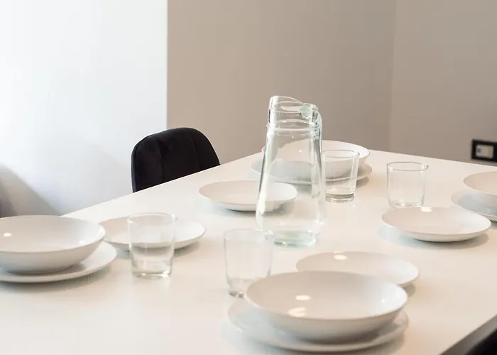 San Siro 700 M - 20 Min - Apt1 Милан