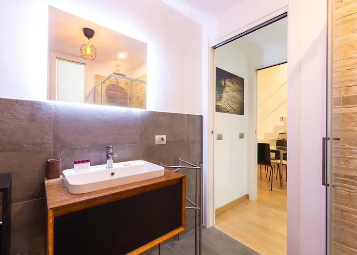 Appartamento I-host - Ticinese 107