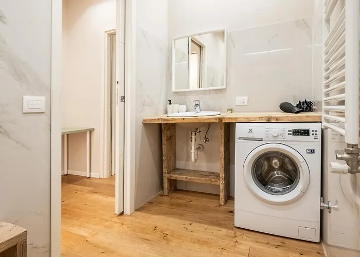 Ht Maison Angera Milaan