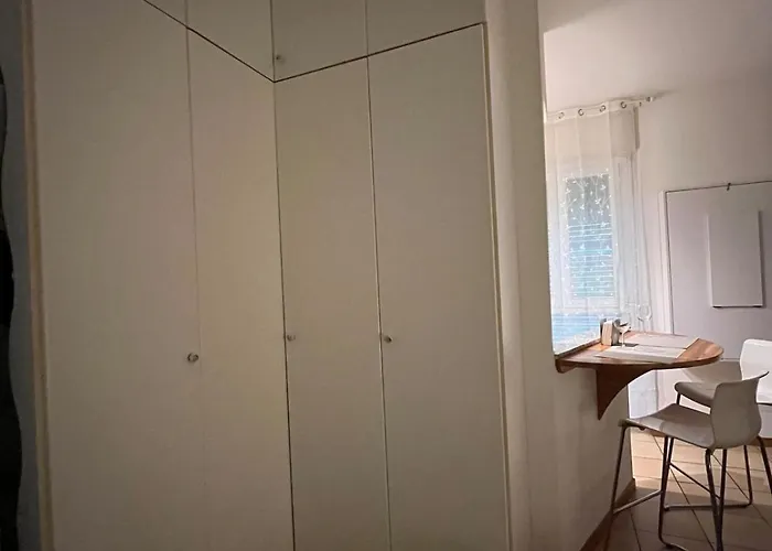 아파트 Cozy In Bovisa, Close To Tram Bus And Train