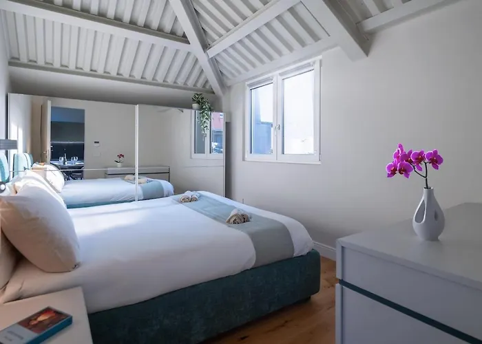 Attic Design - Duomo 15 Min - Free Wifi Appartement *