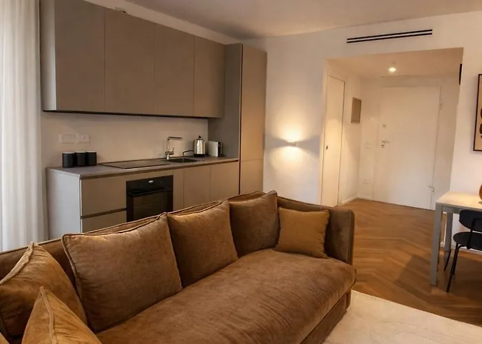 Vollihome Gioia - Design In Porta Nuova Apartman *