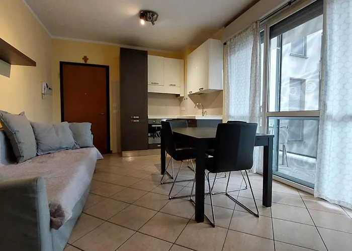 Santa Giulia Apartment