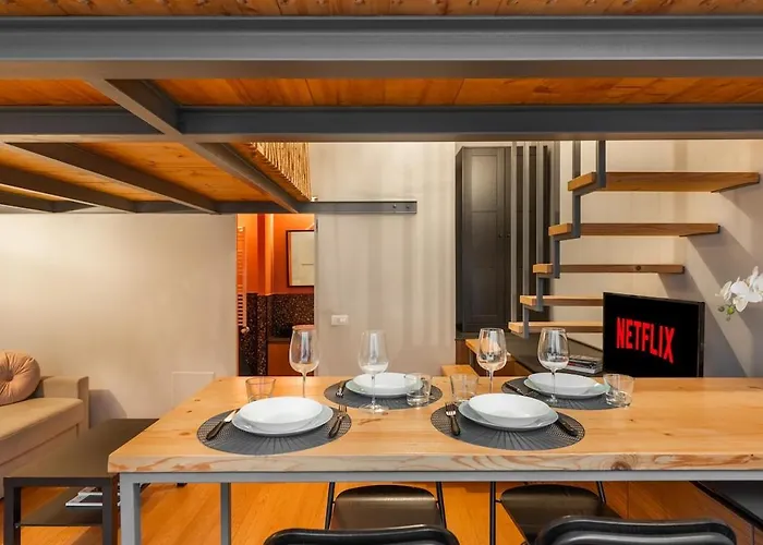 Jungle Loft Near Duomo&rho Fiera Apartment