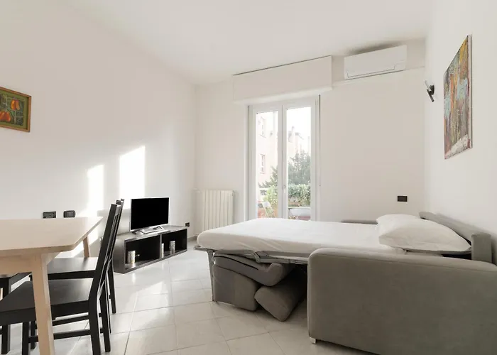 Guesthost - Cozy Near San Siro Lejlighed *