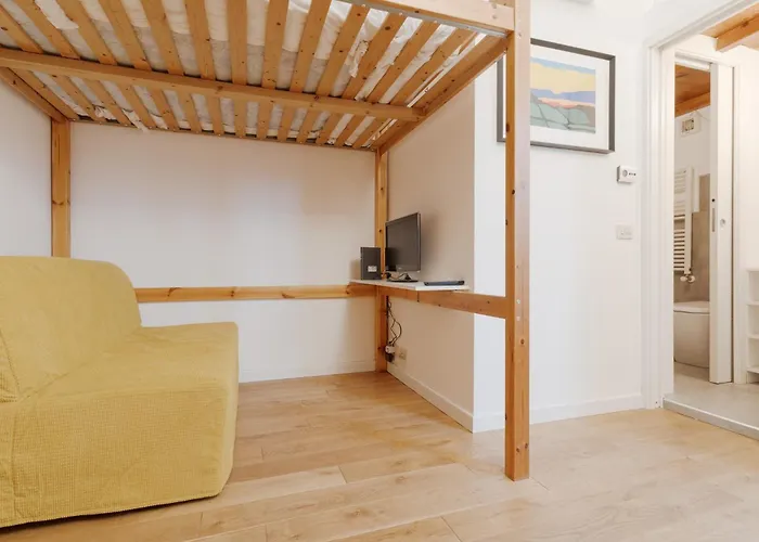 Guesthost - Corvetto Comfy