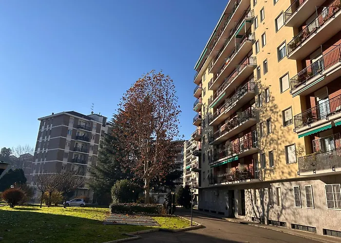 Modern And Bright House 20 Minutes From The Duomo * Milaan