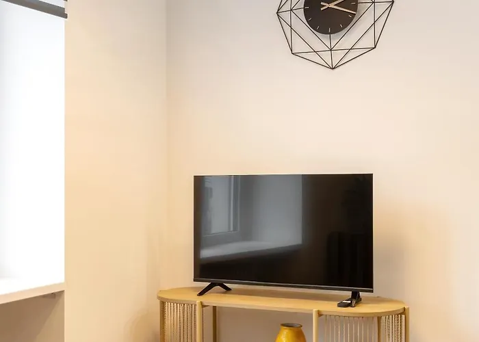 Apartament Modern In Isola-garibaldi *