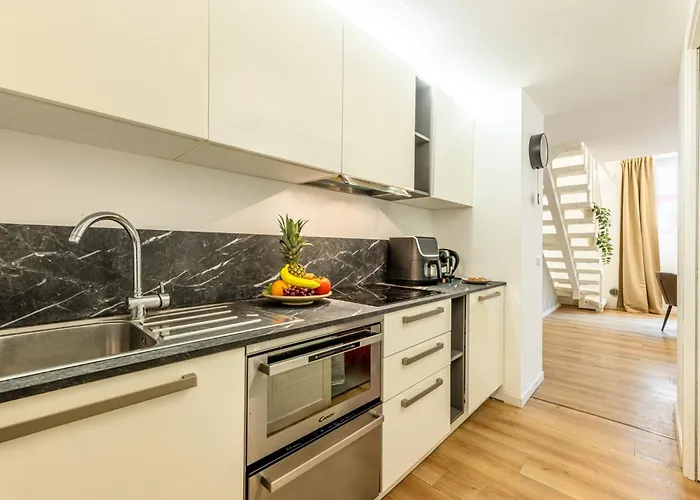 Colonna Lovely Loft - 10 Min Duomo - Buonarroti M1 דירה *