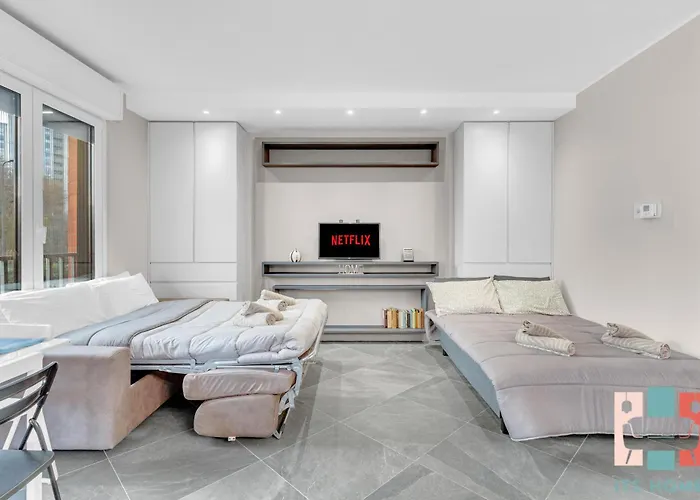 San15 - Elegant With View -