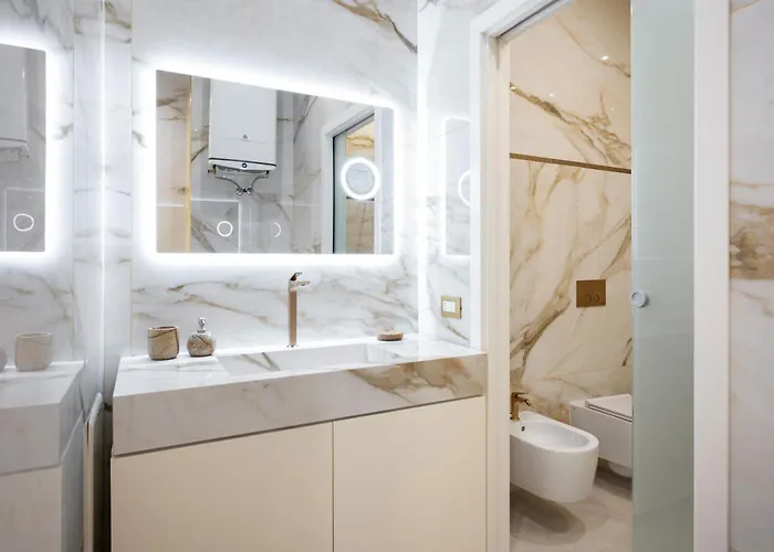 Luca Duomo Versace Milán