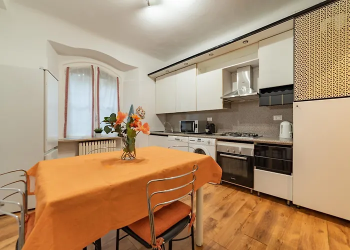 Appartement Comfort Steps From The Duomo - Metro Right Outside Milaan