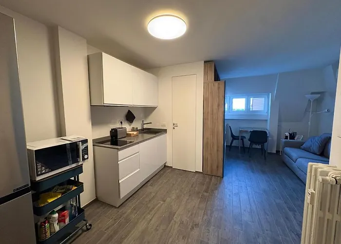 San Siro Apartment, Daire
