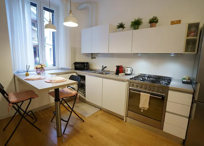 公寓 M5 Cenisio 5min-buzzi 3min-citylife-mico-chinatown-ac 米兰