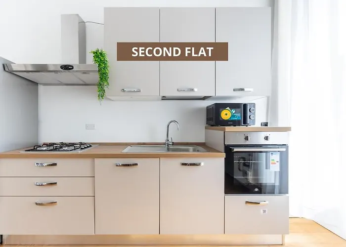 Apartment Duomo 7 Min - Two Independent Flats With Parking