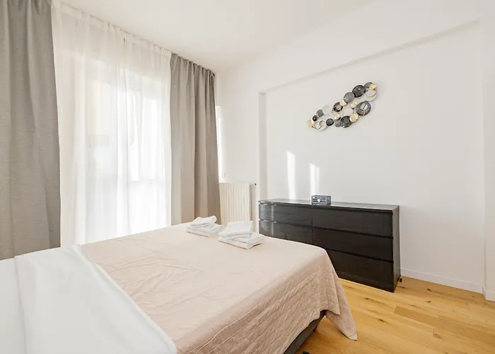 Bnbest San Siro 6 Pax Apartment *