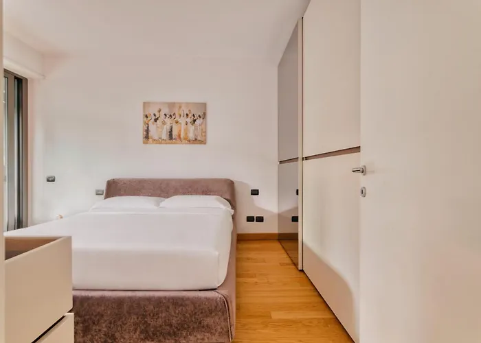Apartman Hostmate - - Ulpio Traiano Milánó